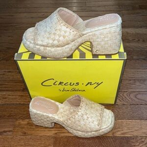 Circus NY by Sam Edelman Ilyse Platform Sandals Bleached Beachwood Women’s 9